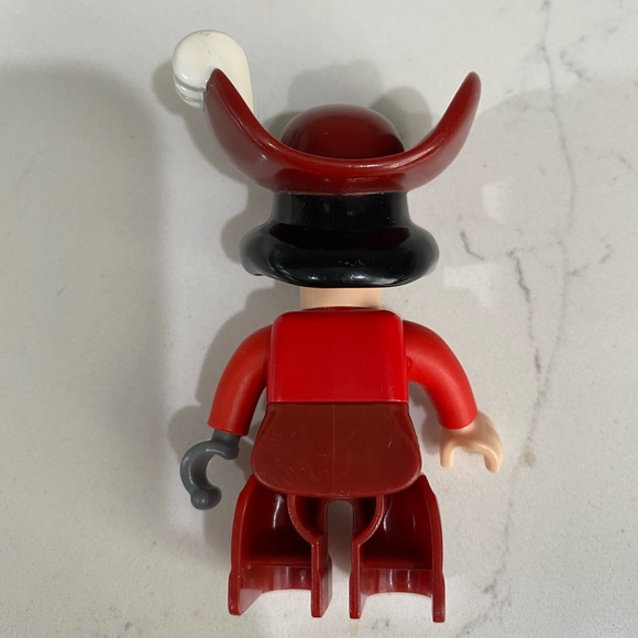 Lego Duplo Disney’s Captain Hook Figure - Picture 2 of 2